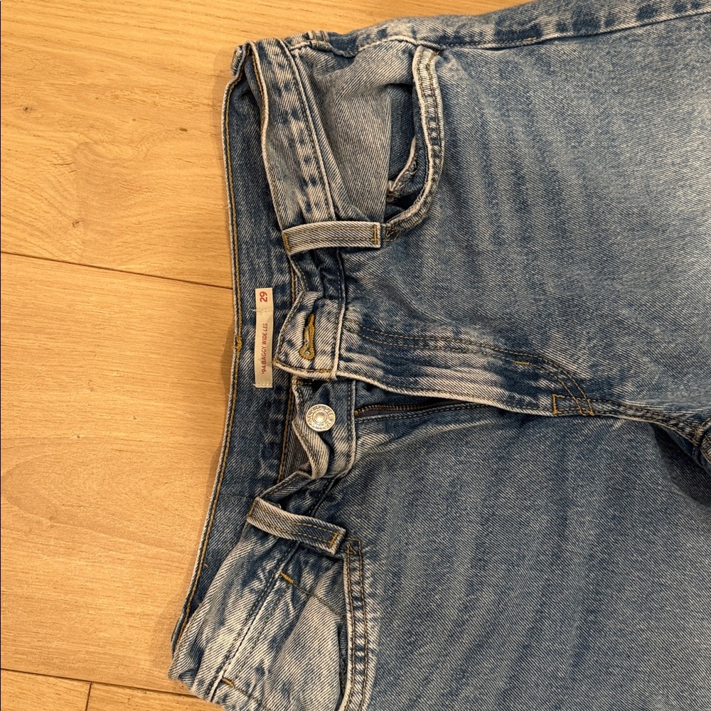 Levi 94 baggy wide leg Distressed Blue Jeans - Picture 2 of 6
